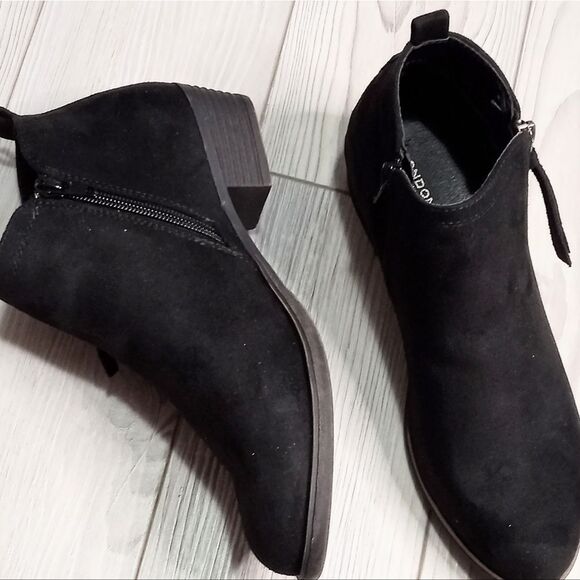 (S-4208) LONDON FOG Women's Tina Ankle Bootie Sz 6.5 - Picture 3 of 11